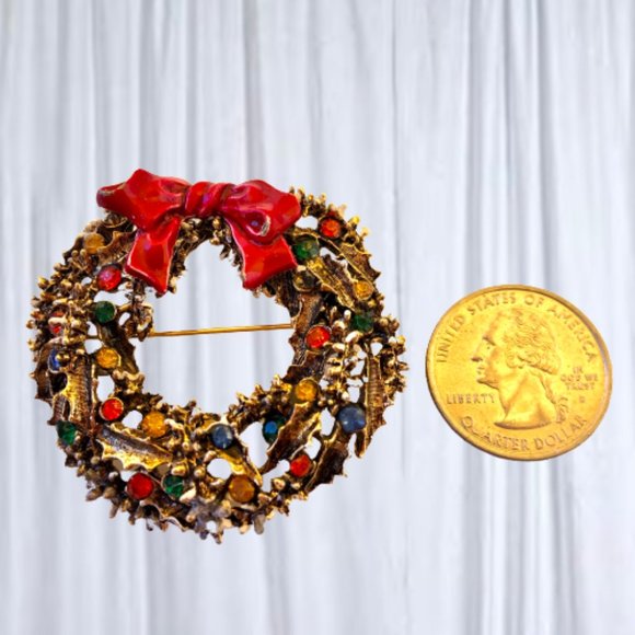 ART Arthur Pepper Brooch Christmas Wreath Enamel Rhinestones Signed Goldtone - Picture 7 of 7
